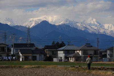 安曇野から見える北アルプスの風景の写真