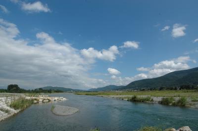 犀川から見た安曇野の美しい風景の写真