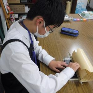 ブックコーティング体験