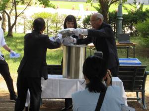 開封式③開封の瞬間