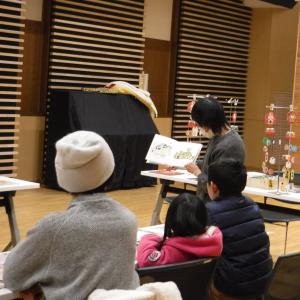 読み聞かせの様子