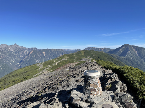 蝶ヶ岳山頂