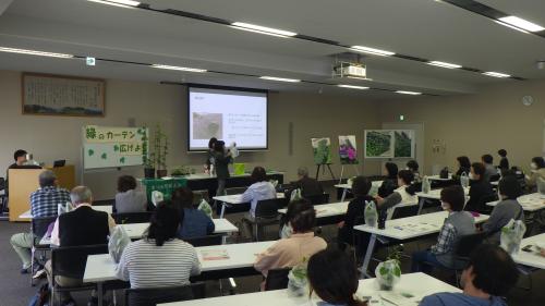 緑のカーテン写真展の様子