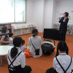 読み聞かせの様子