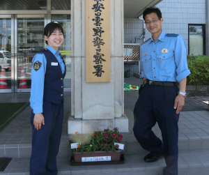 警察署