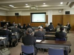 議会改革に関する研修会風景