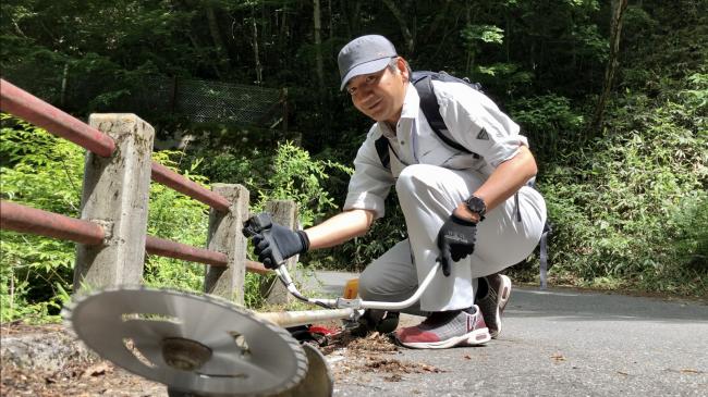 由井さん